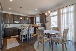 9351 Chestnut Cv, Saint John, IN 46373 - Photo 14