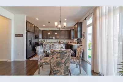 9351 Chestnut Cove, Saint John, IN 46373 - Photo 18