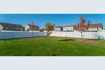 9351 Chestnut Cove, Saint John, IN 46373 - Photo 34