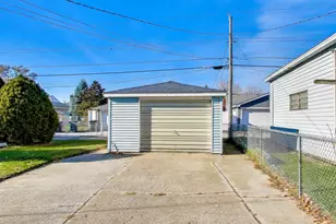 5506 Wegg Ave, East Chicago, IN 46312 - Photo 24