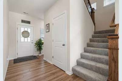 206 Sweetbay Street, Valparaiso, IN 46385 - Photo 4