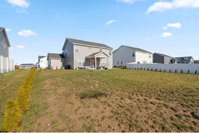 206 Sweetbay Street, Valparaiso, IN 46385 - Photo 18