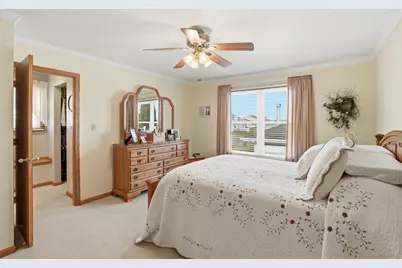 6586 Falcon Drive, Schererville, IN 46375 - Photo 12