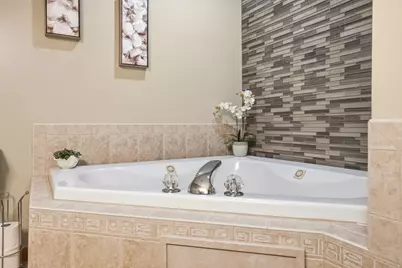 6586 Falcon Drive, Schererville, IN 46375 - Photo 16