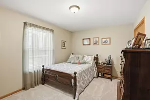 6586 Falcon Dr, Schererville, IN 46375 - Photo 18