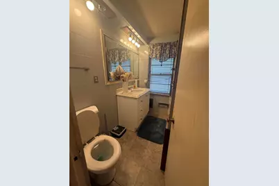 339 W 35th Avenue, Gary, IN 46408 - Photo 24