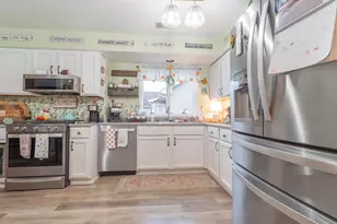 9605 Van Buren St, Crown Point, IN 46307 - Photo 8