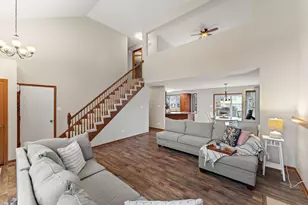 10396 Adler Cove, Saint John, IN 46373 - Photo 8