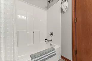 10396 Adler Cove, Saint John, IN 46373 - Photo 32