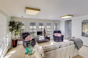 108 Beverly Pl, Munster, IN 46321 - Photo 12