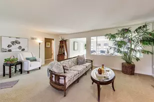 108 Beverly Pl, Munster, IN 46321 - Photo 8