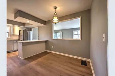 64 Green Lawn Drive, La Porte, IN 46350 - Photo 4