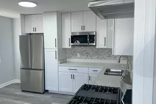 6526 Alexander Ave, Hammond, IN 46323 - Photo 4