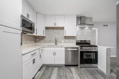 6526 Alexander Avenue, Hammond, IN 46323 - Photo 4