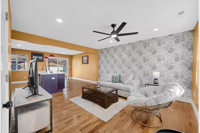 7415 Montana Avenue, Hammond, IN 46323 - Photo 2