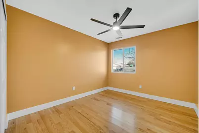 7415 Montana Avenue, Hammond, IN 46323 - Photo 12