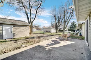 7415 Montana Ave, Hammond, IN 46323 - Photo 16