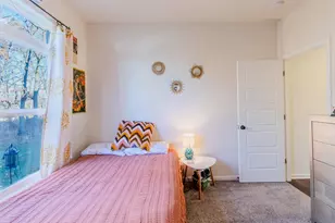 2160 Hickory Dr, Hobart, IN 46342 - Photo 24