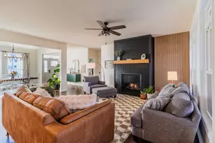 2160 Hickory Dr, Hobart, IN 46342 - Photo 16