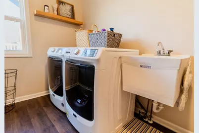 2160 Hickory Drive, Hobart, IN 46342 - Photo 32