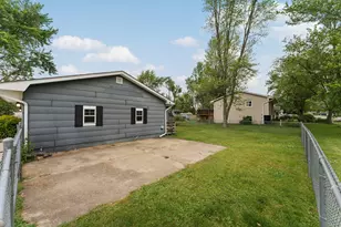 1791 Jeffery Dr, Lowell, IN 46356 - Photo 32