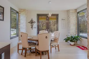 885 N 100 W, Valparaiso, IN 46385 - Photo 24