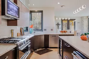 885 N 100 W, Valparaiso, IN 46385 - Photo 22