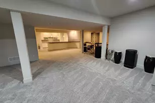 885 N 100 W, Valparaiso, IN 46385 - Photo 56