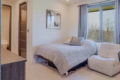 885 N 100 W, Valparaiso, IN 46385 - Photo 36