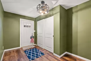 789 S Lakeview Dr, Lowell, IN 46356 - Photo 8