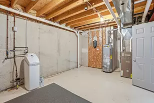 1812 Briam Dr, Valparaiso, IN 46383 - Photo 38