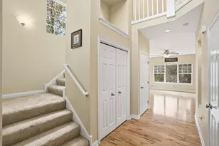 1812 Briam Dr, Valparaiso, IN 46383 - Photo 6