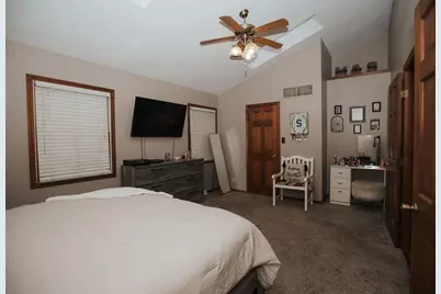 11215 N 80 W, Wheatfield, IN 46392 - Photo 16