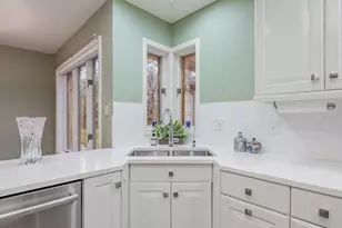 3804 Pheasant Walk Dr, Valparaiso, IN 46383 - Photo 28