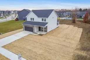 2916 Amberleigh Ln, Schererville, IN 46375 - Photo 2