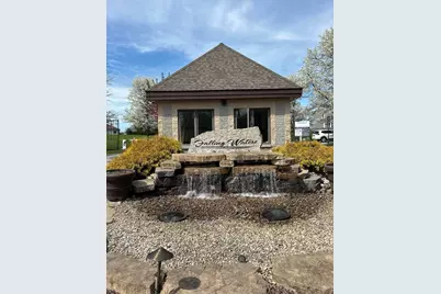 742 Druim Trail, Crown Point, IN 46307 - Photo 4