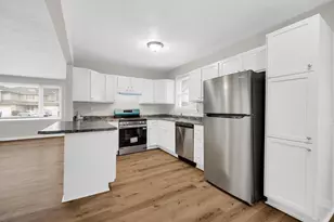 2612 Hart Rd, Highland, IN 46322 - Photo 8