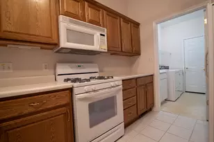 1800 Winfield Dr, Munster, IN 46321 - Photo 6