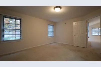 1800 Winfield Drive, Munster, IN 46321 - Photo 22