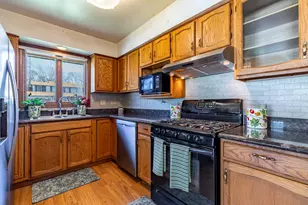 12680 Rosewood Ct, Saint John, IN 46373 - Photo 14