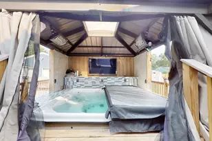 327 S 18th St, Chesterton, IN 46304 - Photo 26