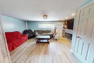 327 S 18th St, Chesterton, IN 46304 - Photo 18