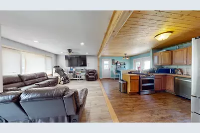 327 S 18th Street, Chesterton, IN 46304 - Photo 6