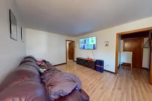 6832 Waveland Ave, Hammond, IN 46323 - Photo 6