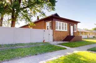 6832 Waveland Ave, Hammond, IN 46323 - Photo 2