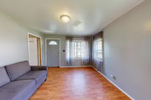 2715 Floyd St, Gary, IN 46405 - Photo 6