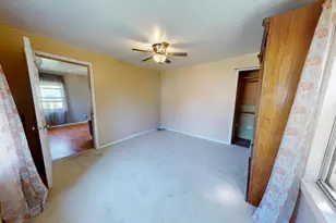 2715 Floyd St, Gary, IN 46405 - Photo 8