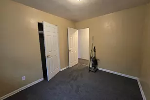 1119 Cass St, Gary, IN 46403 - Photo 10