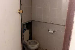 2142 W 11th Ave, Gary, IN 46404 - Photo 12