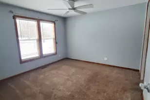 99 E Carter St, Wheatfield, IN 46392 - Photo 12